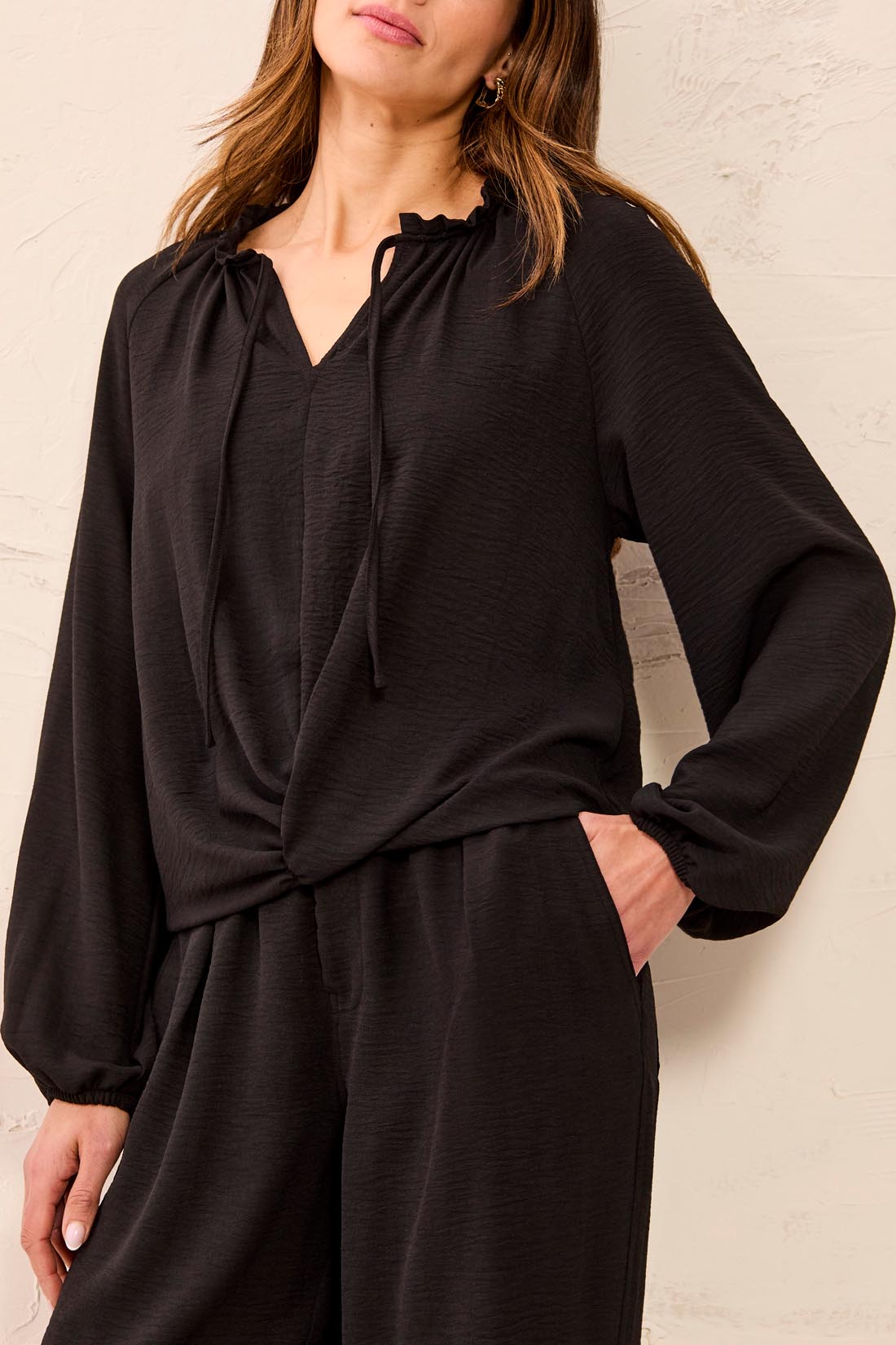 Tribal-Raglan Sleeve Blouse W/Front Knot-6250O-0002-Black - The Coach Pyramids