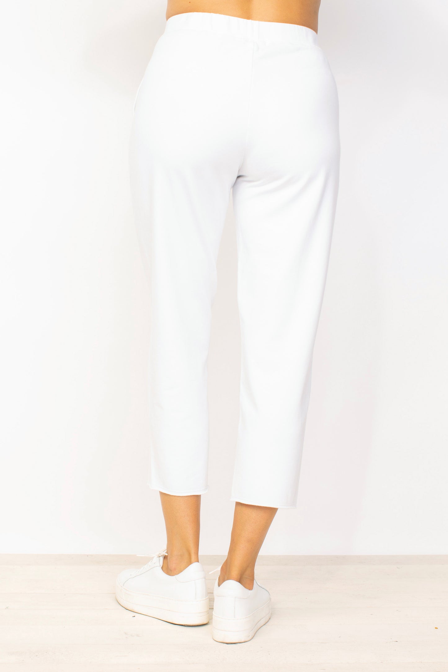 Habitat Spring 2024-H69266- Chill Crop Pant-White - The Coach Pyramids