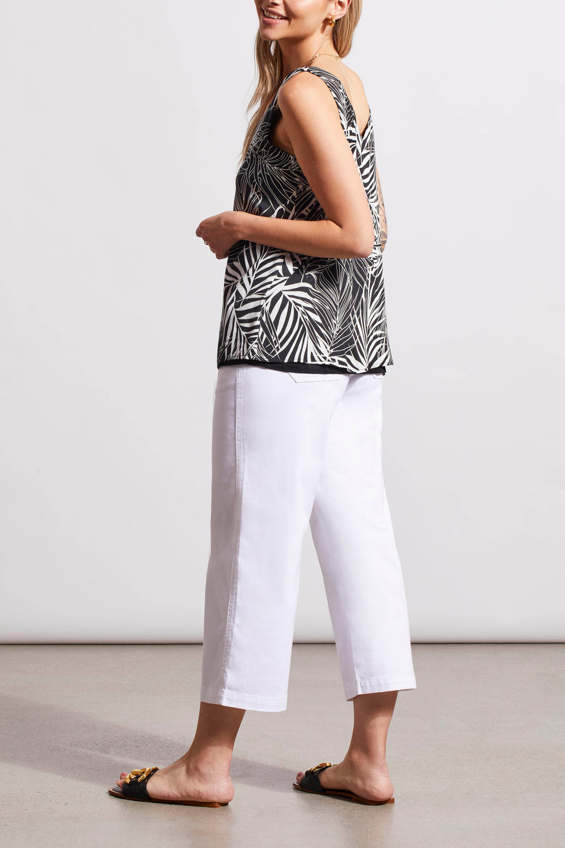 Tribal  Spring/Summer 2024-7265O-1434-Reversible V Neck Cami-Black/White - The Coach Pyramids