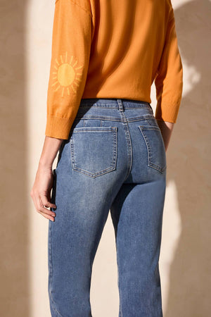 Tribal Fall 2025-7572O-5050-Sophia 32 Inch Straight Leg Jeans-DK Vintage - The Coach Pyramids