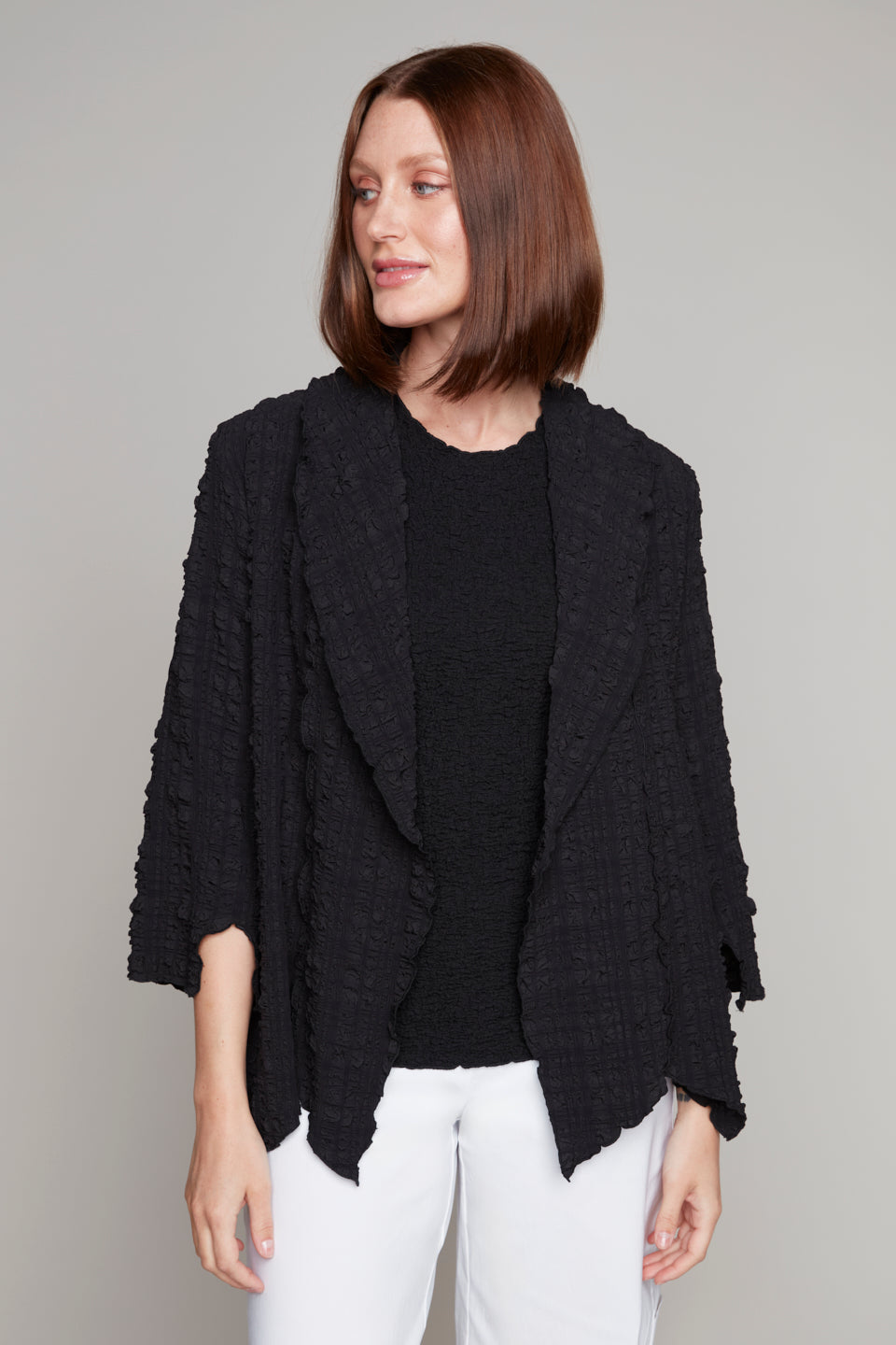 Carre Noir Spring 2025-7848-Cardigan-Black - The Coach Pyramids