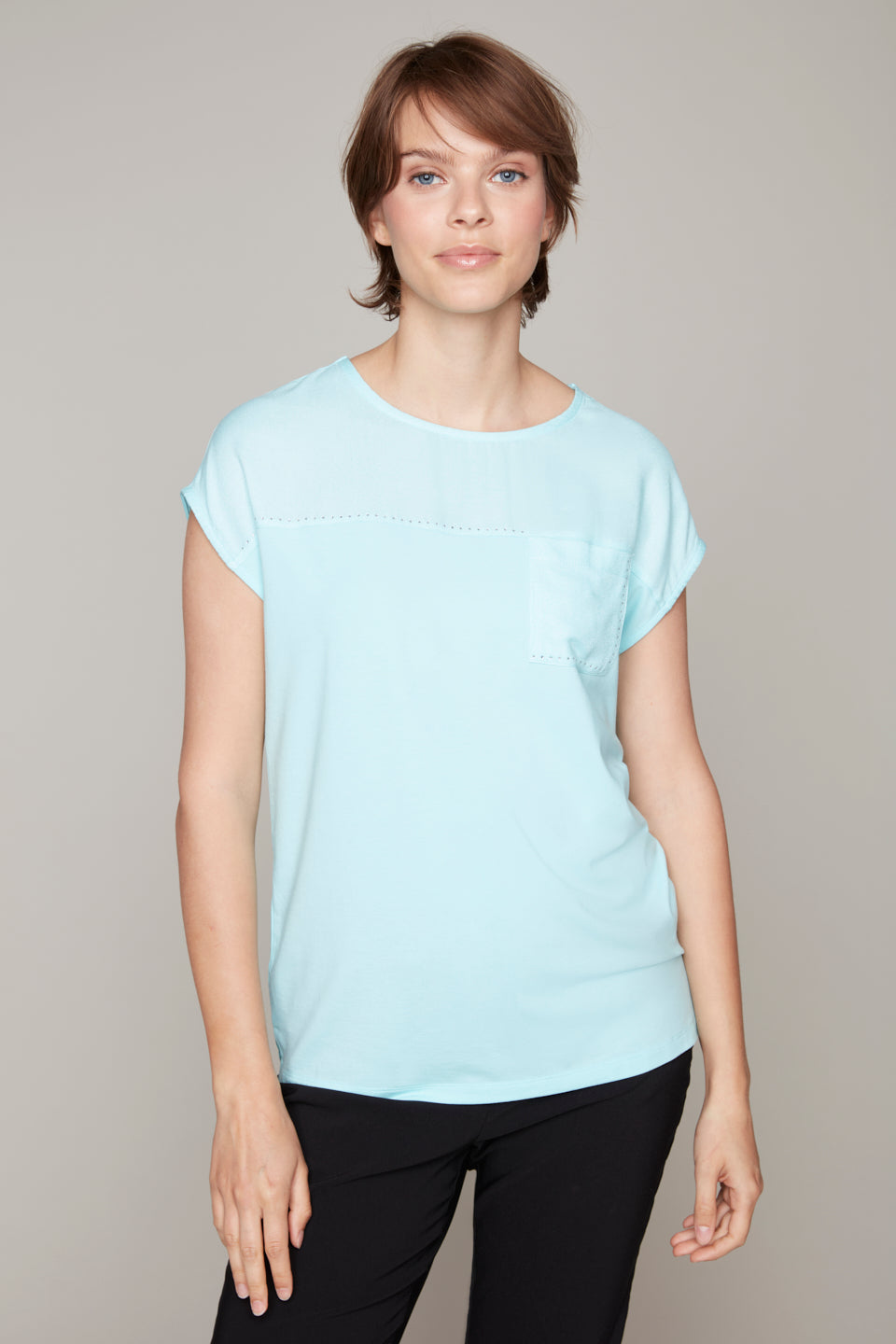 Carre Noir Spring 2025-7904-T Shirt-Aqua - The Coach Pyramids