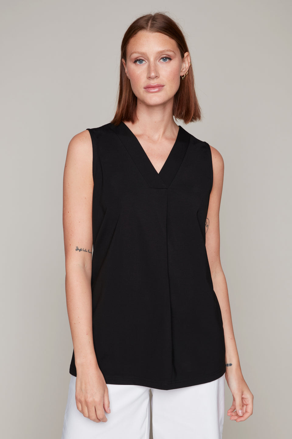 Carre Noir Spring 2025-7956-Top-Black - The Coach Pyramids