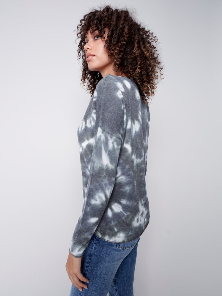 Charlie B Fall 2023-C1292RTP-006B-Tie Dye V Neck Top-Spruce - The Coach Pyramids