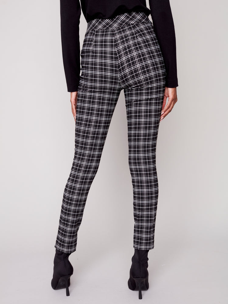 Charlie B Fall 2023-C5292-749B- Plaid Pant-Black/White - The Coach Pyramids