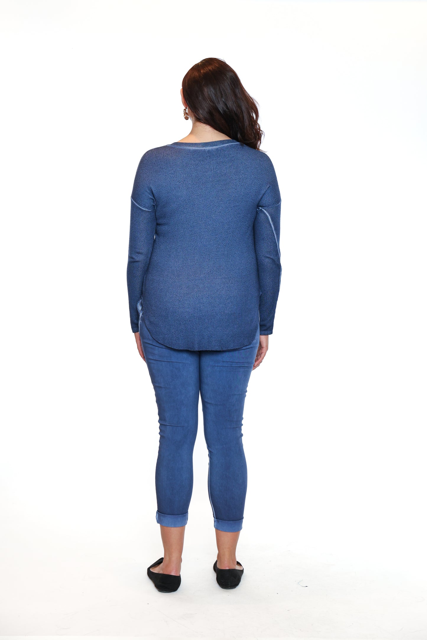 Sorella By Papa Fashions Fall/Winter 2025-L5520-Long Sleeve Top W/Rounded Hem-Blue Jeans - The Coach Pyramids