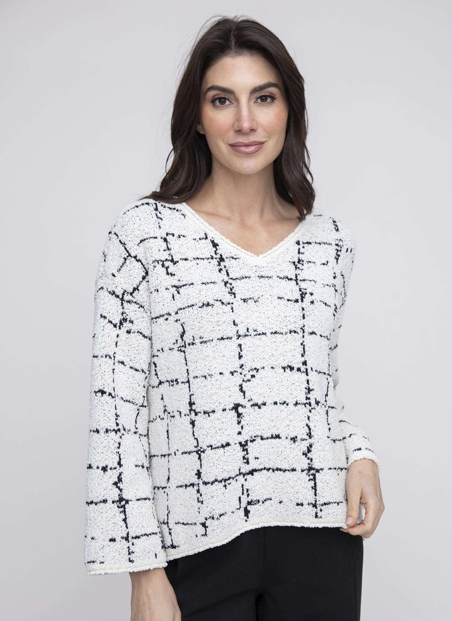 Habitat Fall 2024-L580020- V Neck Swing Pullover-Black - The Coach Pyramids
