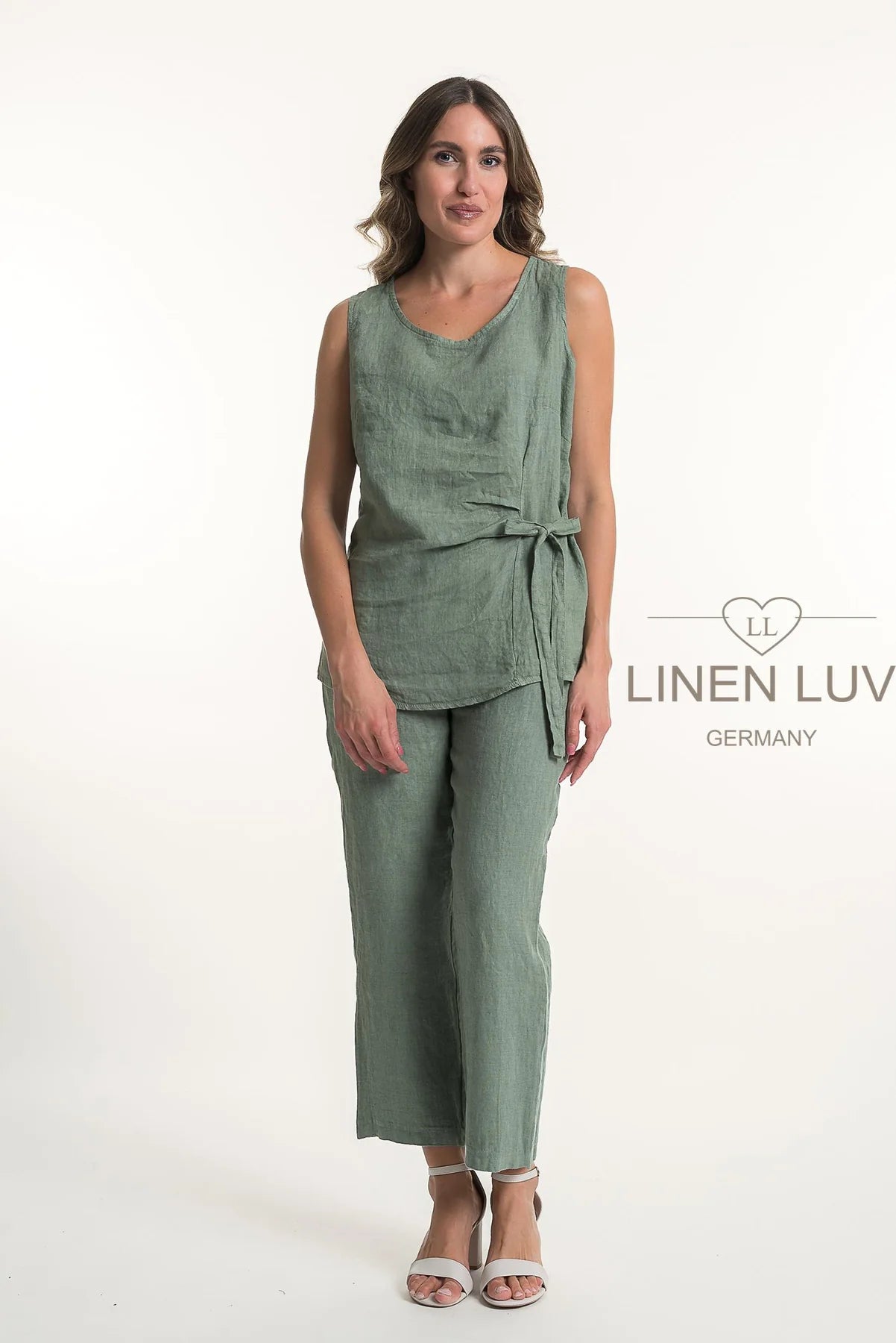 Linen Luv-TP1732-59-French Linen Top-Lilla - The Coach Pyramids