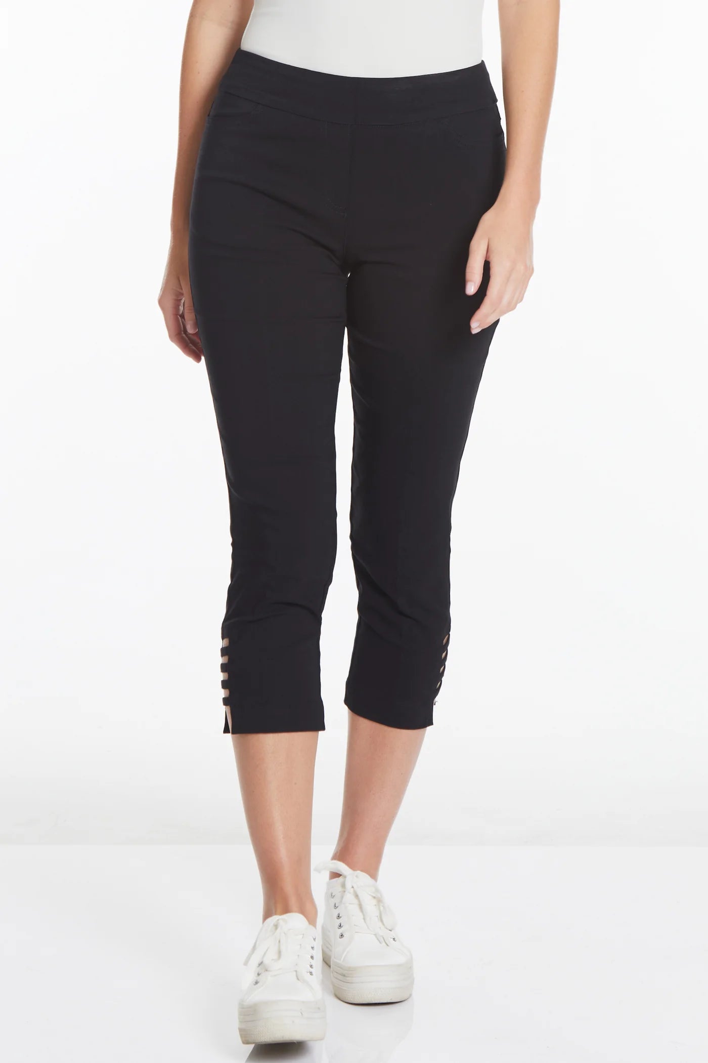 Habitat Multiples-Spring/Summer 2025-M9038PS5-P/O Solid Crop Pant W/Pockets-Denim - The Coach Pyramids