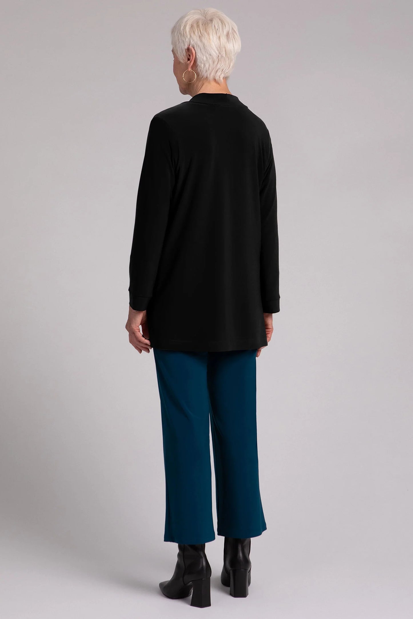 Sympli Fall 2024-25163-5-Core Cardigan-Black - The Coach Pyramids