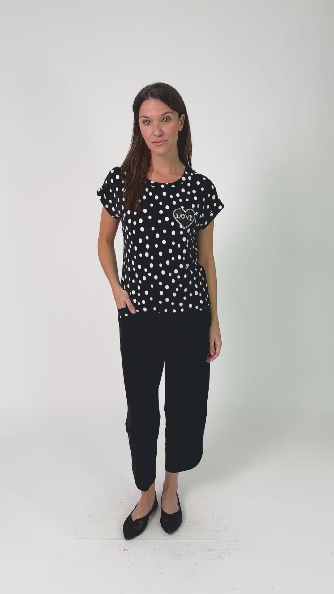 Frank Lyman-266102-Knit Top-Black/White
