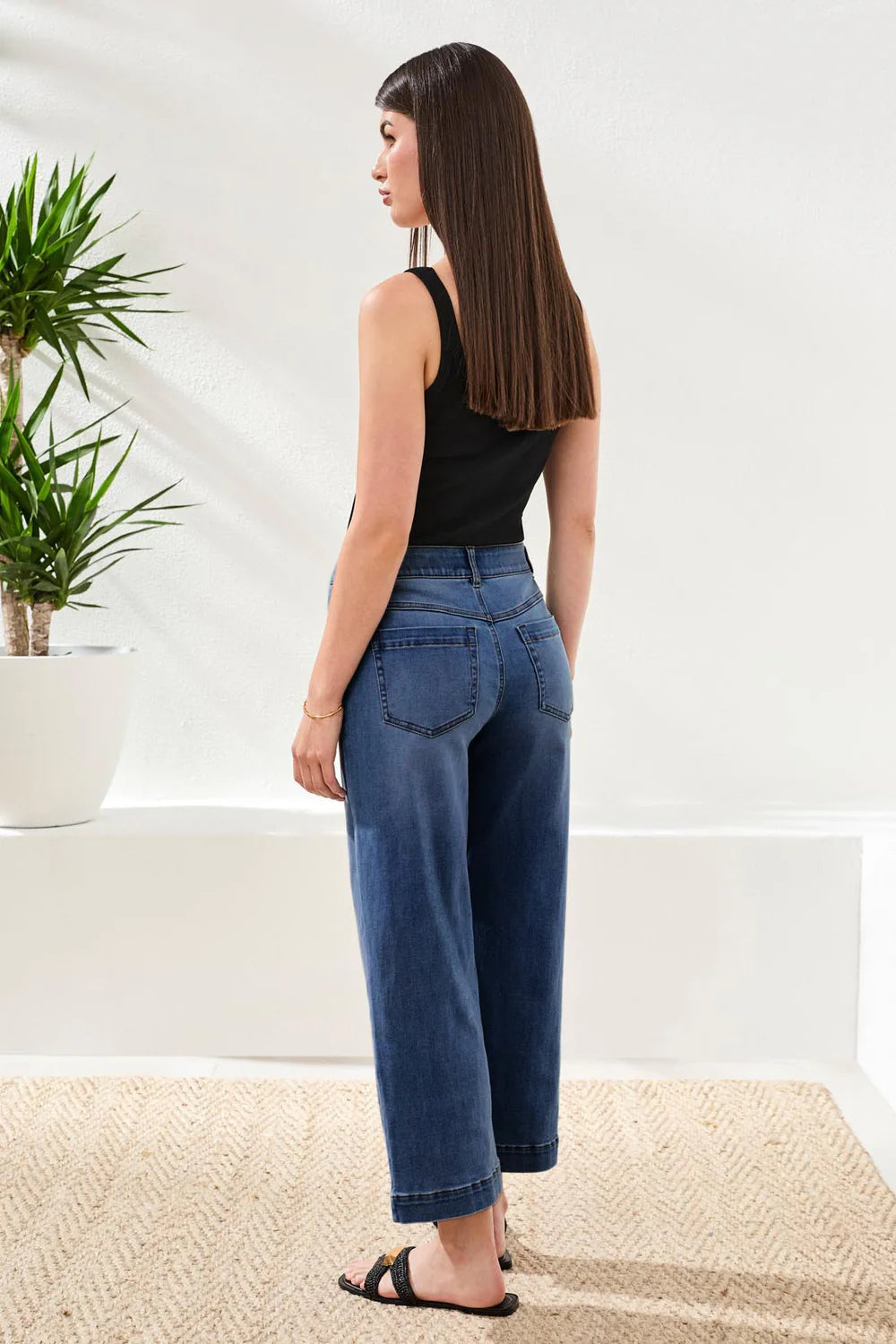 Tribal Audrey Hugging Wide Crop Jeans-6118O-2343-Fade Blue - The Coach Pyramids