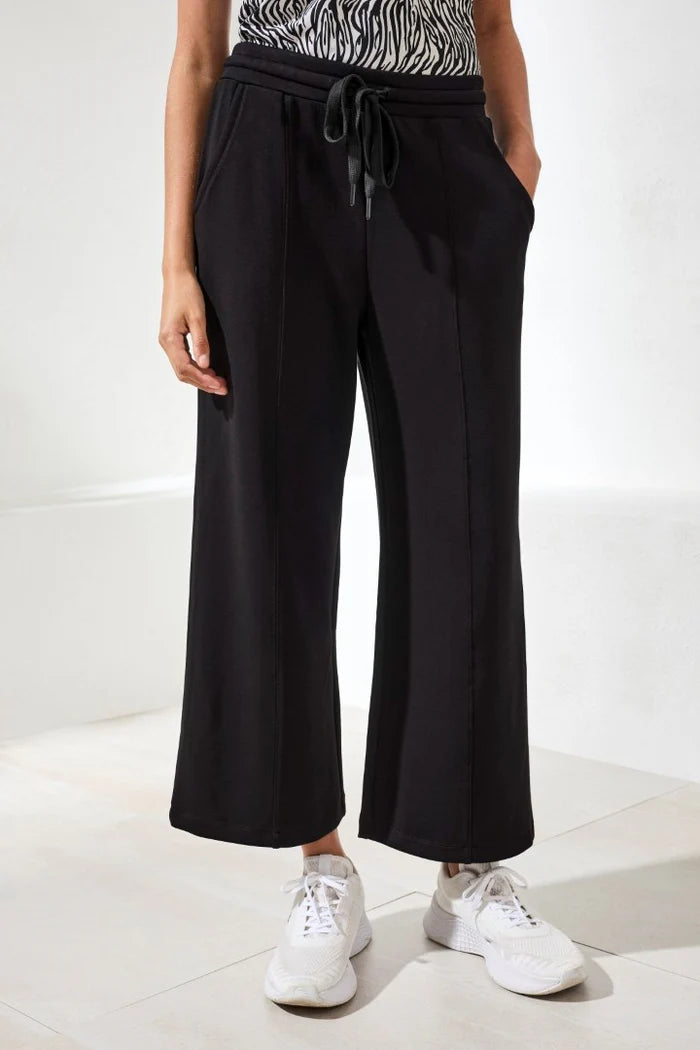 Tribal Pull On Capri W/Drawcord-2447O-0002-Black - The Coach Pyramids