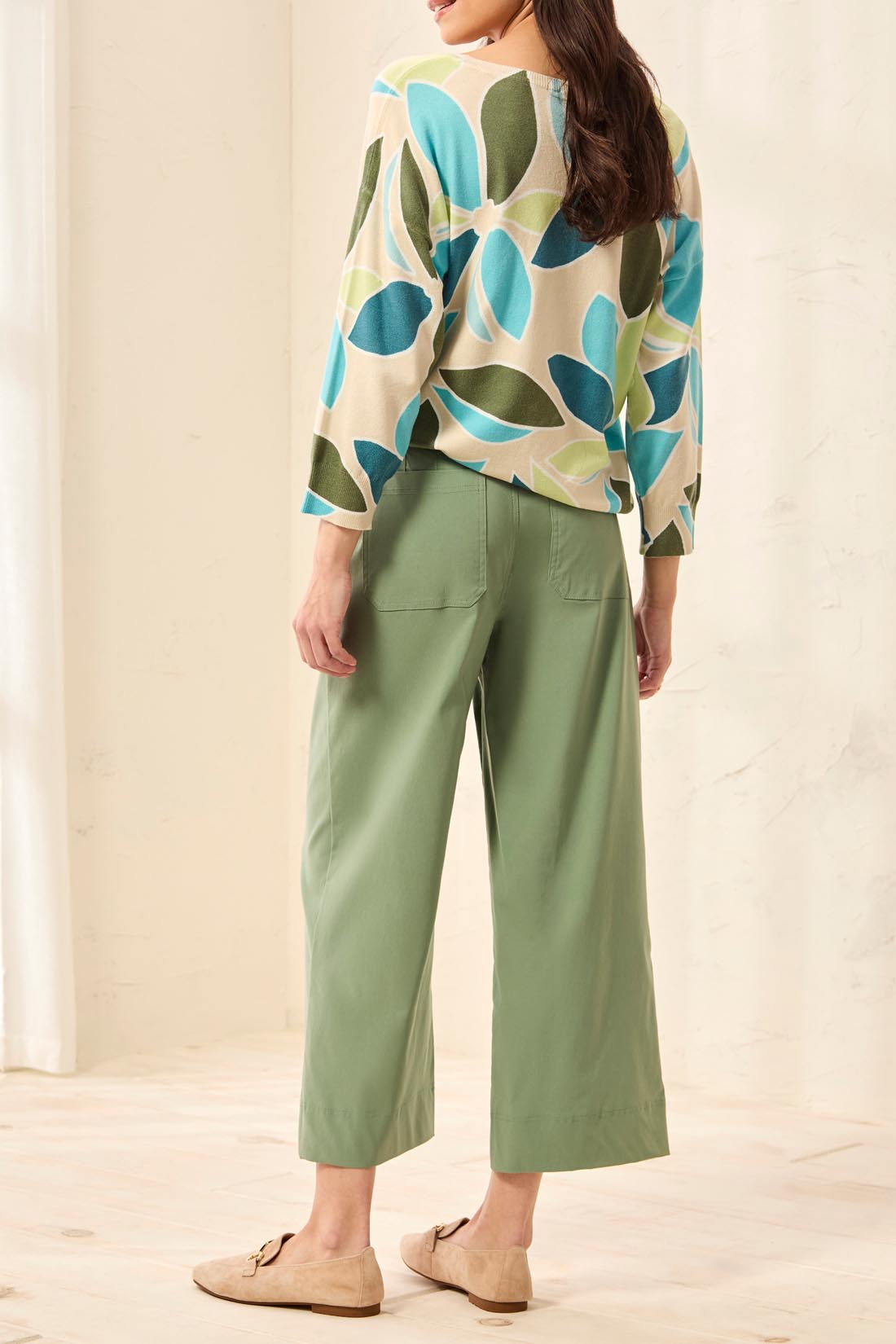 Tribal High Rise Capri W/Pockets-3091O-0324-Moss - The Coach Pyramids