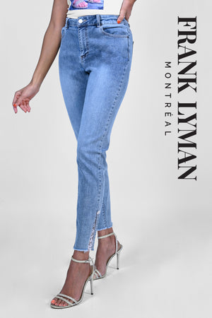 Frank Lyman Fall 2022 - Denim Jean - 223428U - The Coach Pyramids