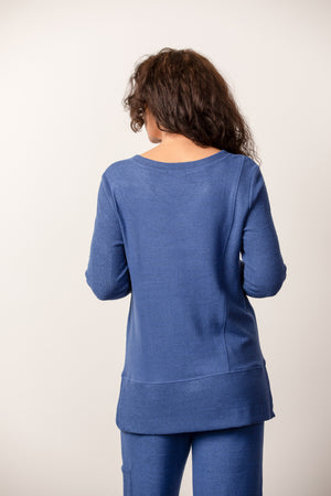 Habitat Fall/Winter 2022 - H35827 - V-Neck - Royal (Cobalt) - The Coach Pyramids