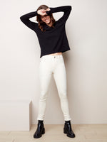 V Neck Basic Sweater - C2279X - The Coach Pyramids