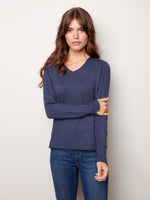 V-Neck Basic Sweater - C2279X - The Coach Pyramids