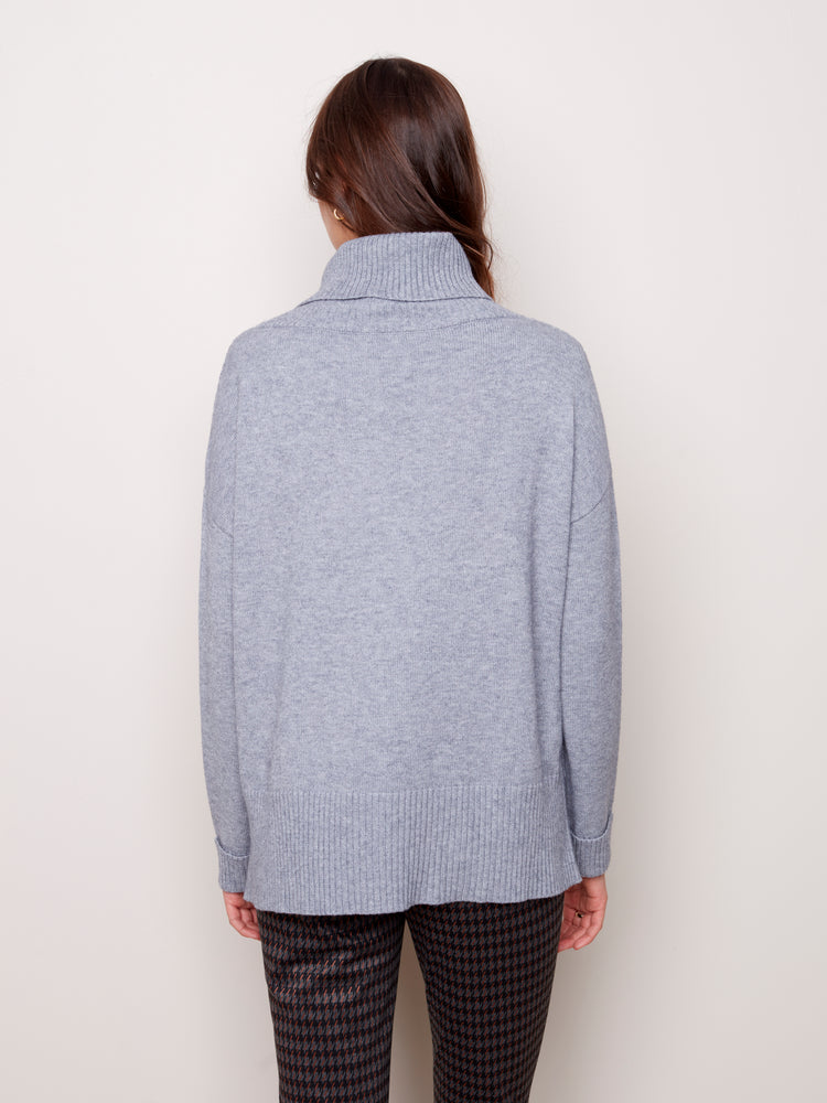 Sweater - C2422 - The Coach Pyramids