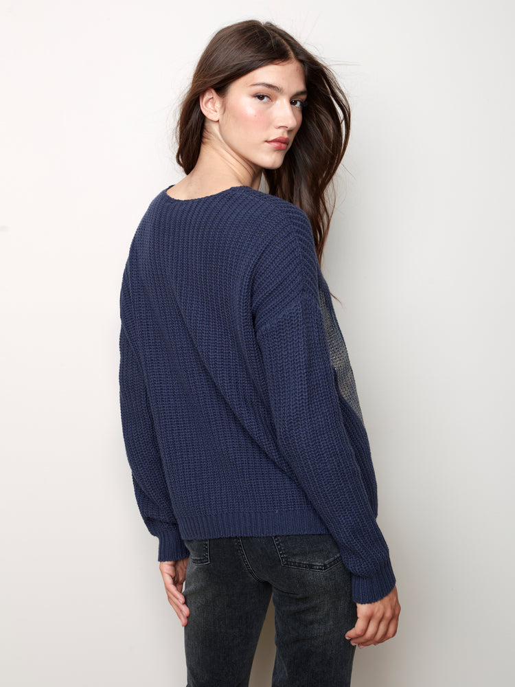 V-Neck Sweater - C2460 - The Coach Pyramids