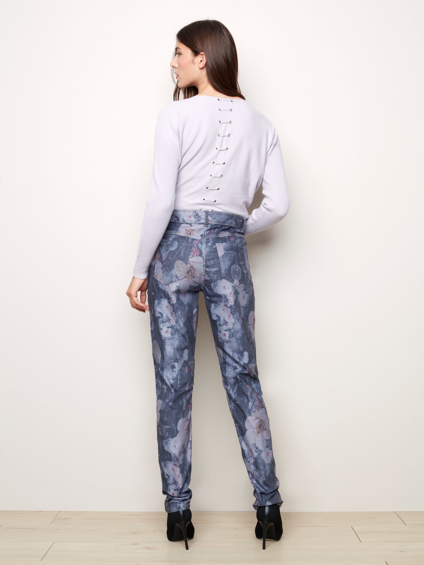 Reversible Foral Denim Jeans - C5235 - The Coach Pyramids