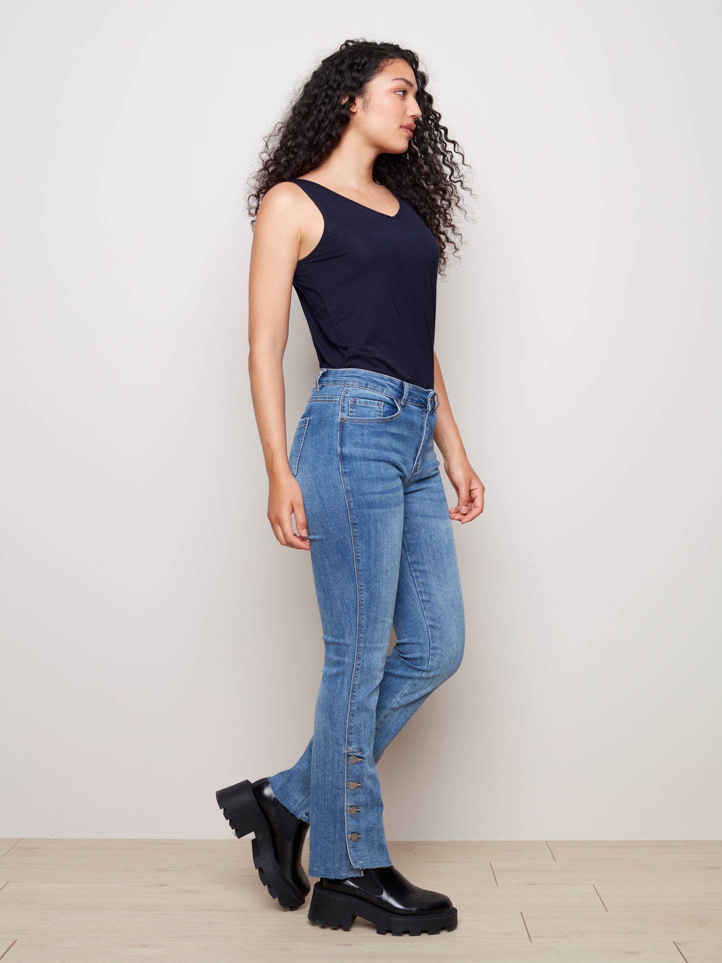 Flared Jeans - C5369 - The Coach Pyramids