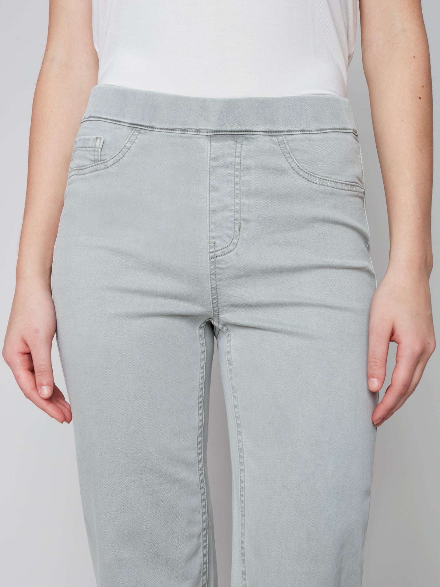 Charlie B Spring/Summer 2023- C5404-618A- Twill Pant -Basil - The Coach Pyramids