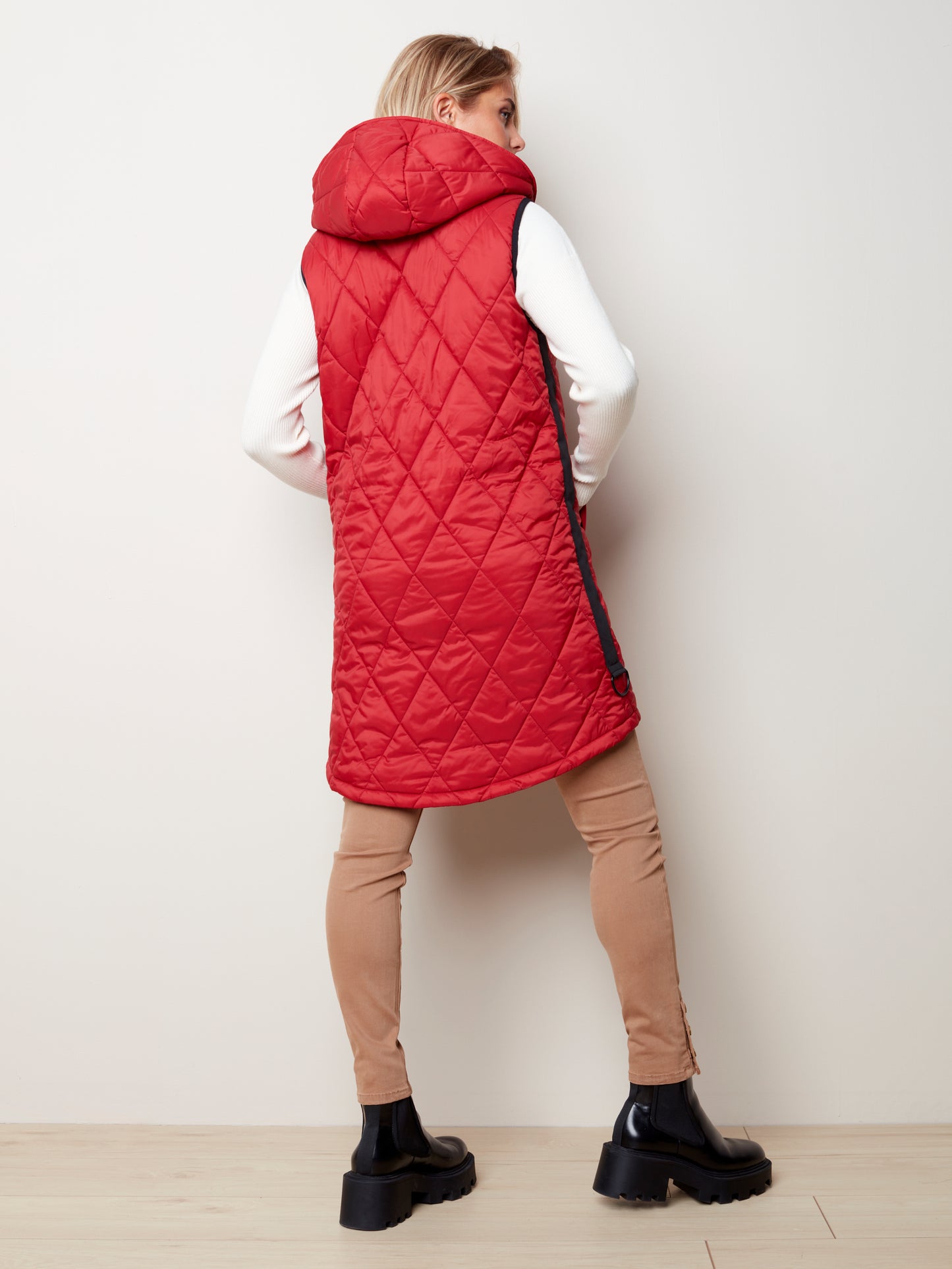 Diamond Quilted Hooded Puffer Vest - C6221 - The Coach Pyramids